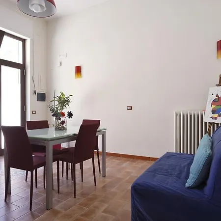 Casa Vacanze Rest בית נופש *